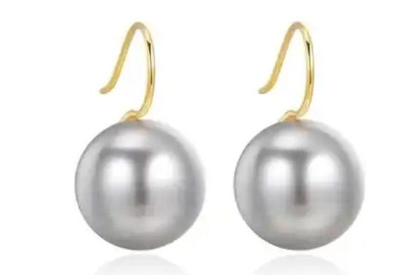 Top 15 Popular Grey Gemstone Types 7