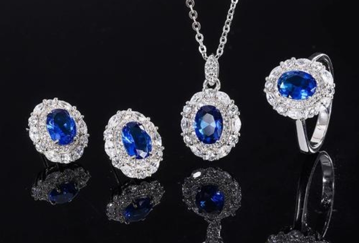 Populära typer av blå ädelstenar 16