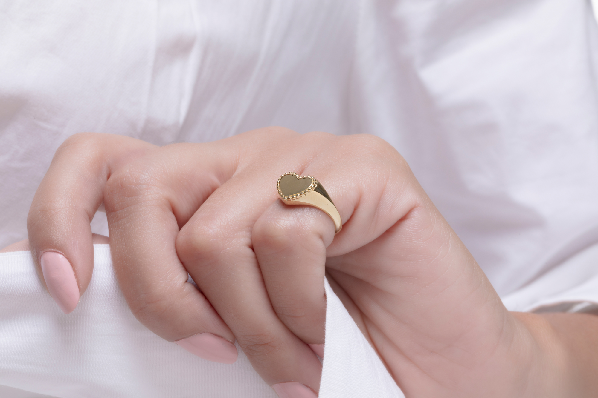 ความหมายที่แตกต่างกันของแหวนที่สวมบนนิ้วต่างๆ 6