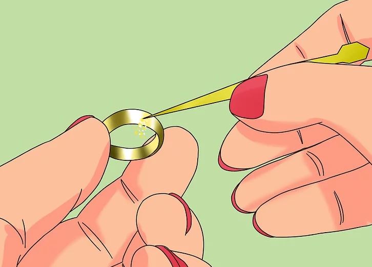 How to Tell The Difference Between Platinum, Silver and White Gold 9