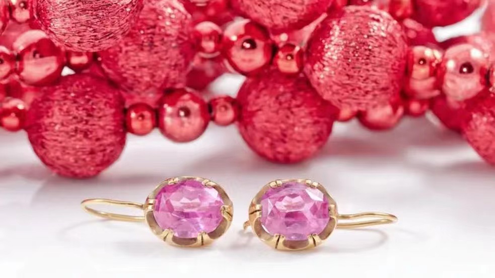 เกี่ยวกับเครื่องประดับอเล็กซานไดรต์ 7