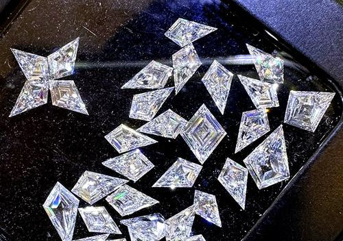 The Ultimate Guide to Different Diamond Cuts 36