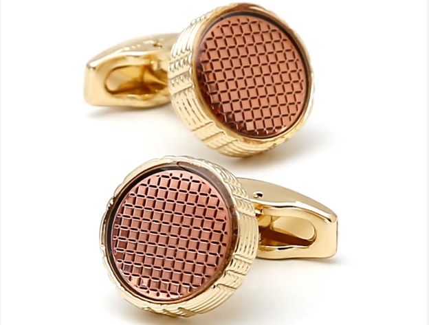 The Ultimate Guide to Choosing and Wearing Cufflinks 2