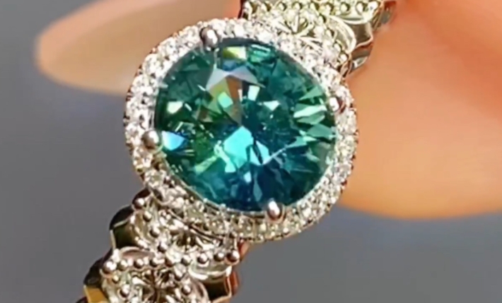 Ultimate Guide to Sapphires: Colors, Value, Origins, and Market Trends 7