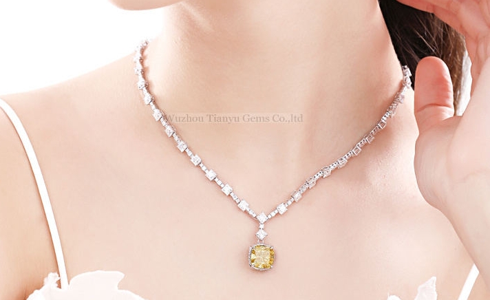 The Ultimate Guide to Different Types of Necklaces 5