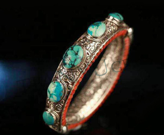 The Ultimate Guide to Gemstone Types 13