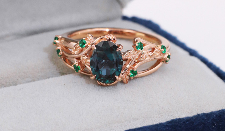 Pierre d'alexandrite : la gemme magique qui change de couleur selon la lumière 1