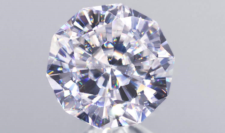 คู่มือฉบับสมบูรณ์เกี่ยวกับการเจียระไนโมอิสซาไนต์: เผยความงดงามของทุกรูปทรง 13