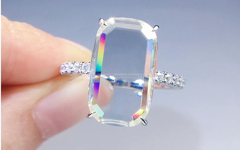 คู่มือฉบับสมบูรณ์เกี่ยวกับการเจียระไนโมอิสซาไนต์: เผยความงดงามของทุกรูปทรง 17