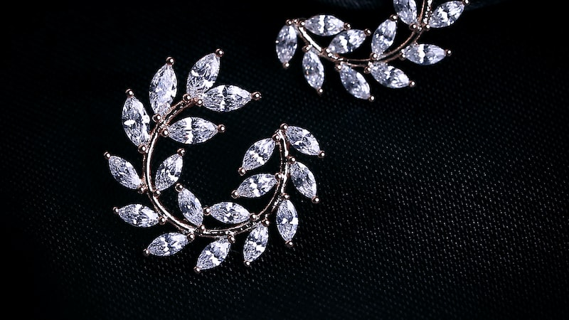 The Golden Debate: Which is Better - 18k Gold or 14k Gold? 3