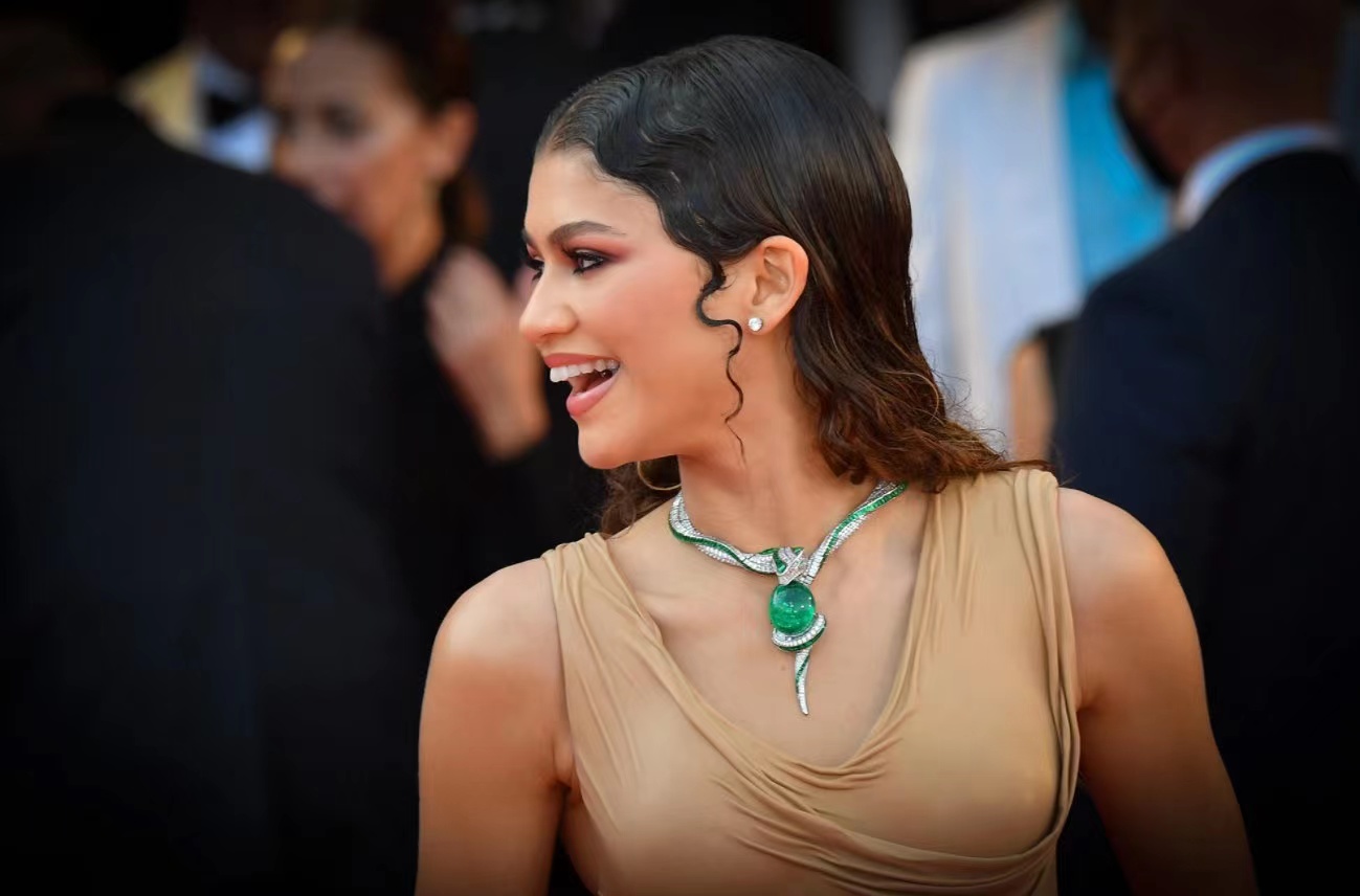 Is It Worth Getting A Emerald Jewelry? 1