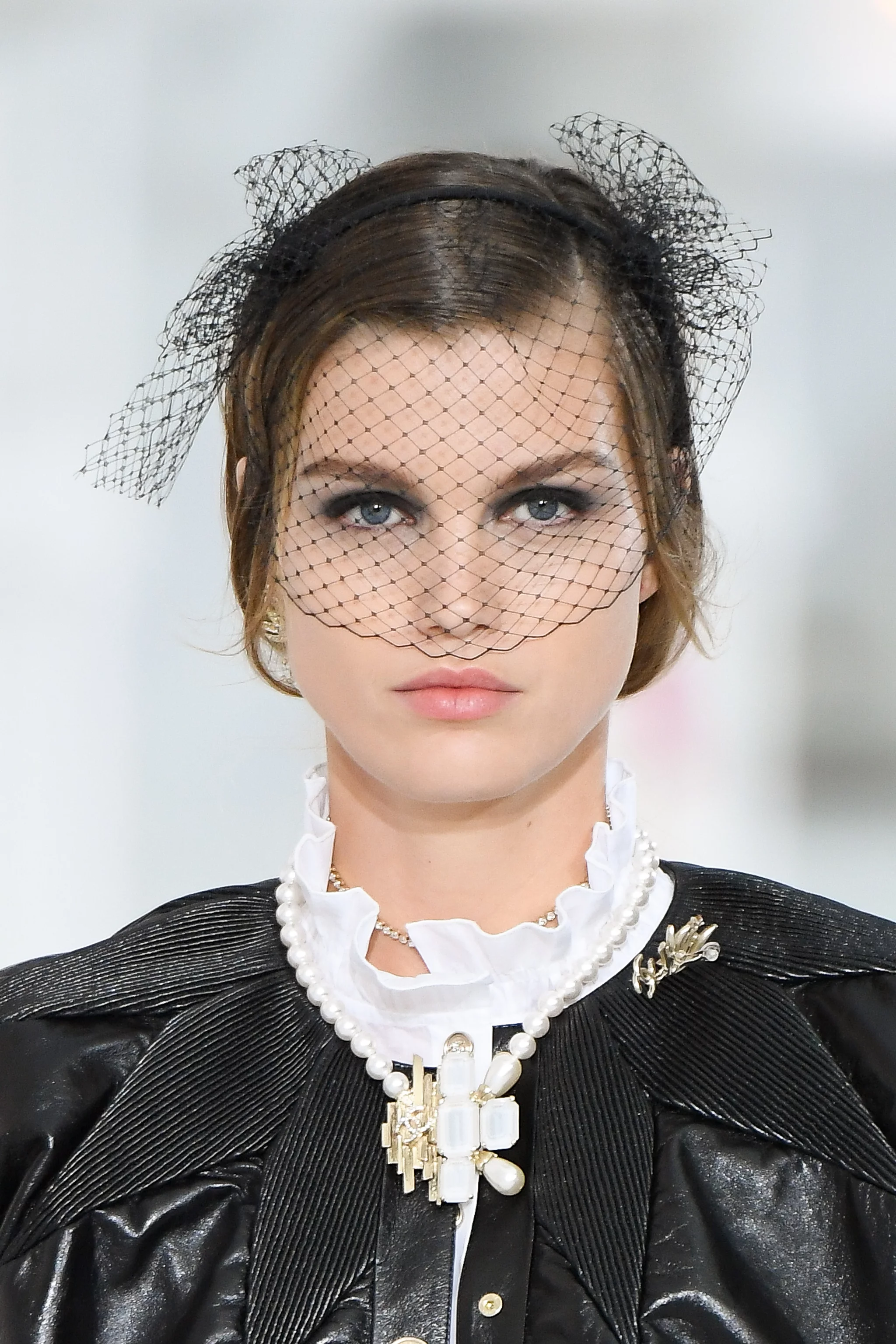 Discover the world of necklaces 11