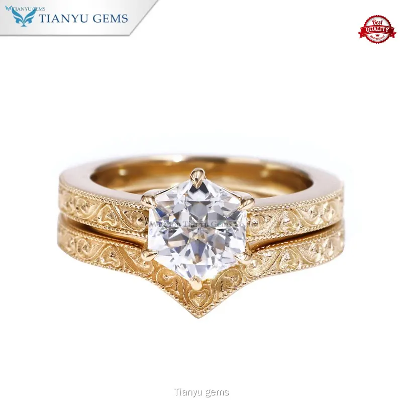 Modern Hexagon Carved Gold Ring Set - Perfect for Gift Giving! 1