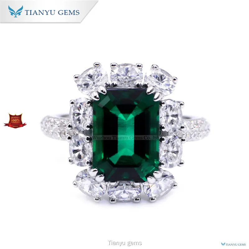 Zambian Emerald Moissanite Women's Ring - Luxury Design 1