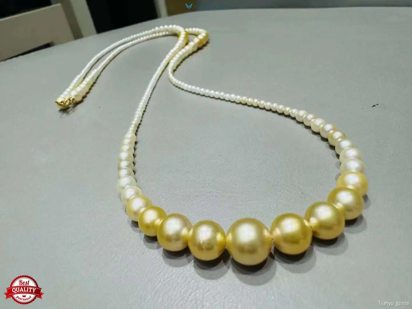 Certified Top-Quality Saltwater Pearl Necklace 1