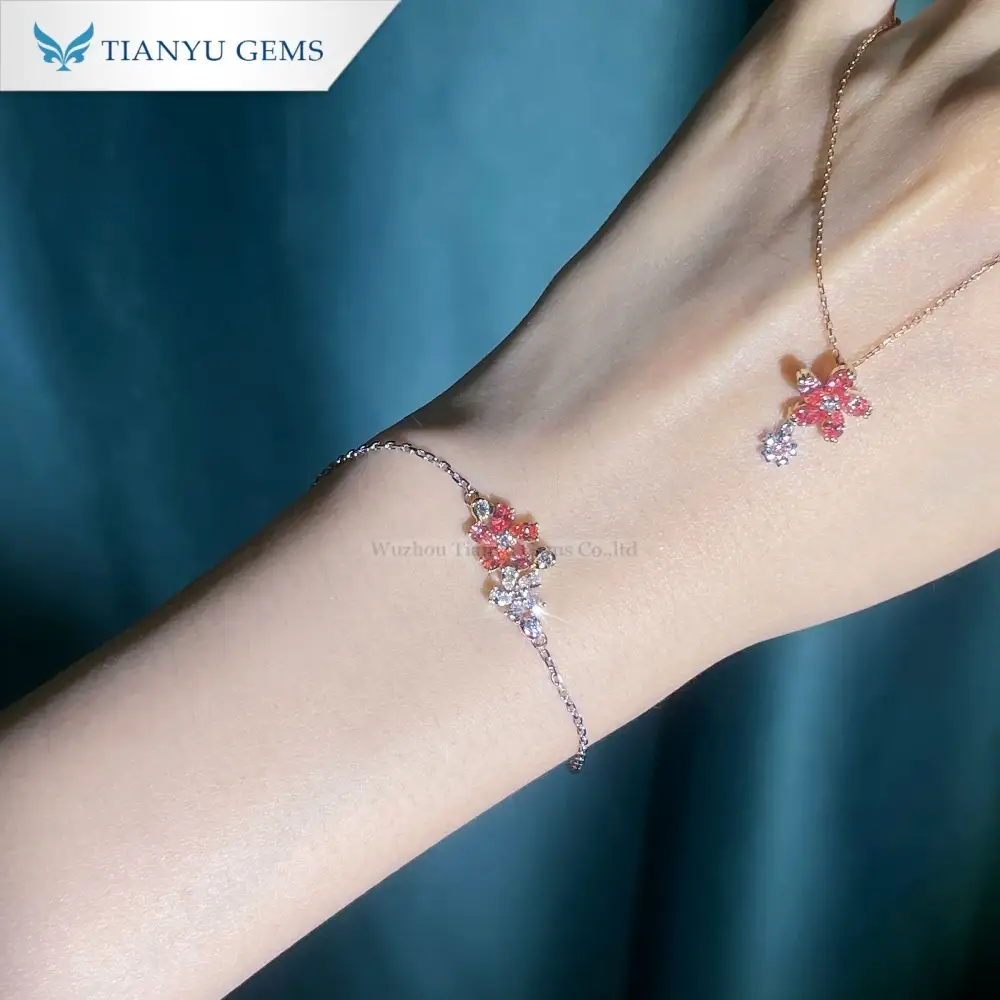 Pulseras na may Bulaklak na Diamond na Gawa sa Lab na Gawa sa 14K Two-Tone Gold | OEM at Pakyawan na Pasadyang Alahas 1