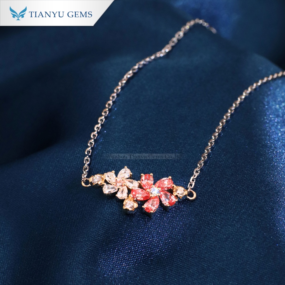 Pulseras na may Bulaklak na Diamond na Gawa sa Lab na Gawa sa 14K Two-Tone Gold | OEM at Pakyawan na Pasadyang Alahas 6