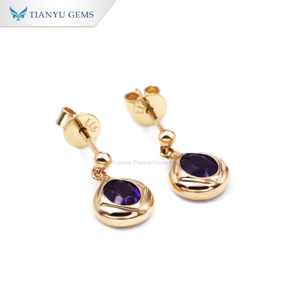 Boucles d'oreilles pendantes en or jaune 10 carats et saphir Ladenvert | Paillettes ovales violet royal 4 x 5 mm | Design sculptural en spirale 6