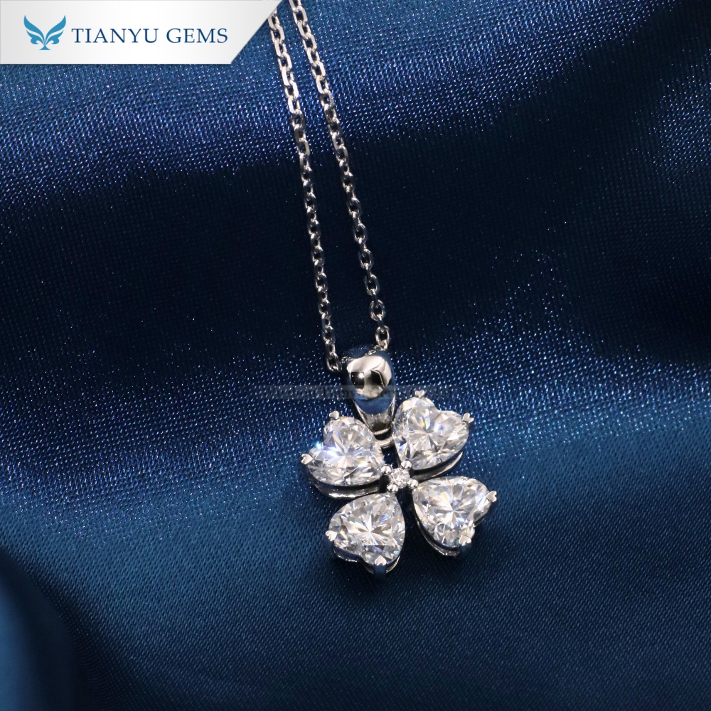 14K White Gold Moissanite Four-Leaf Clover Necklace | DEF Color Heart Cut Petals | Symbolic Lucky Pendant 6