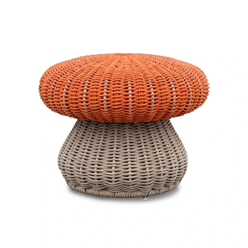 outdoor woven table