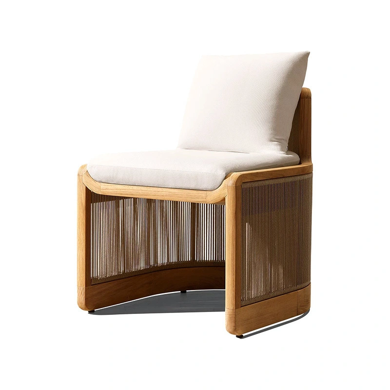 Silla auxiliar de comedor