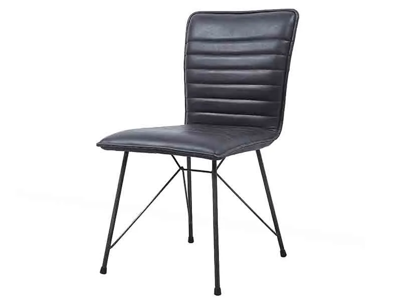 Black Vintage Leather Chair 1