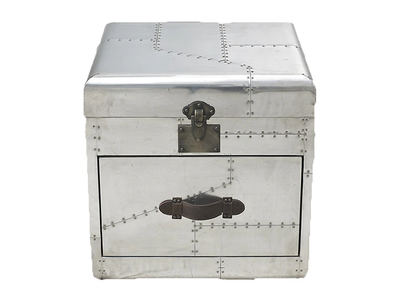 Aviator Jet Silver Trunk With Drawer 1