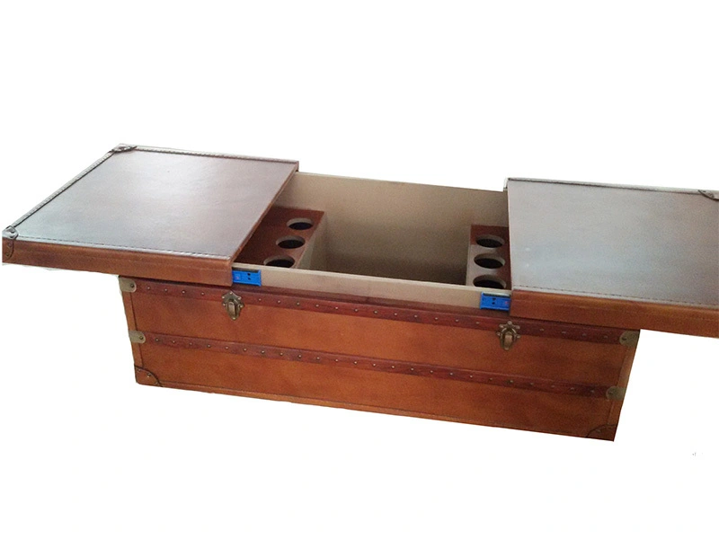 Vintage Leather Coffee Table With Opened Top 1