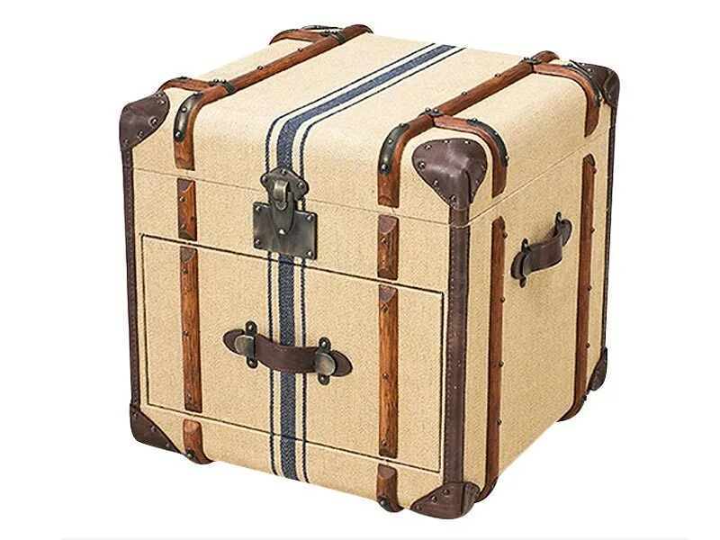 Vintage Linen Trunk with Drawer 1