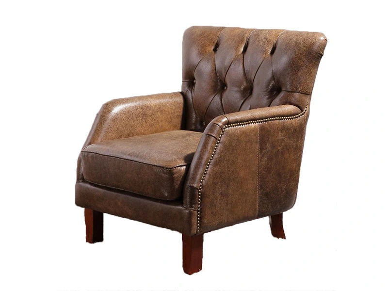 Retro Back Button Tufted Armchair 1