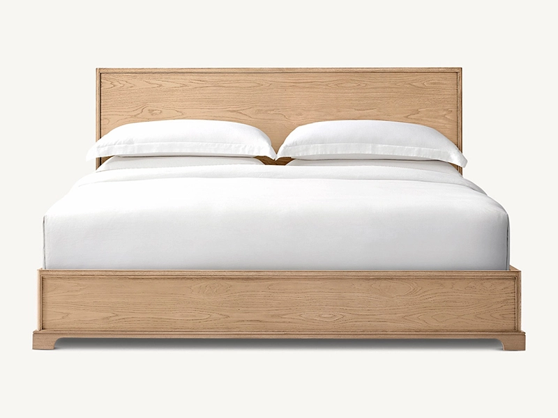 Light Color Oak Solid Wood Bed with Footboard Faddish Modern Style Bedroom Bed 1