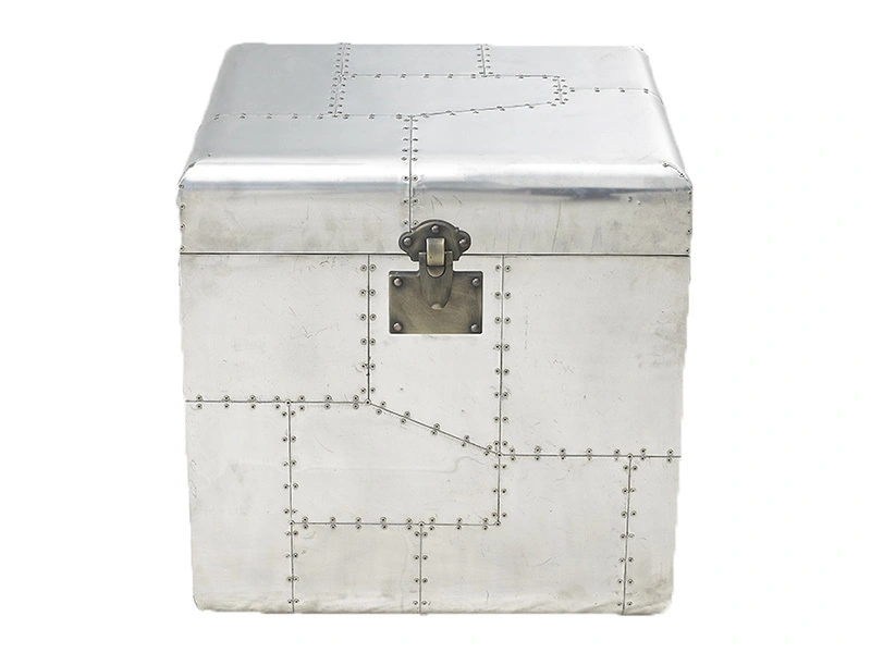 Aviator Metal Jet Silver Side Trunk 1