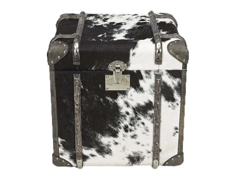 Vintage Cow Leather Side Trunk With Rattan 1