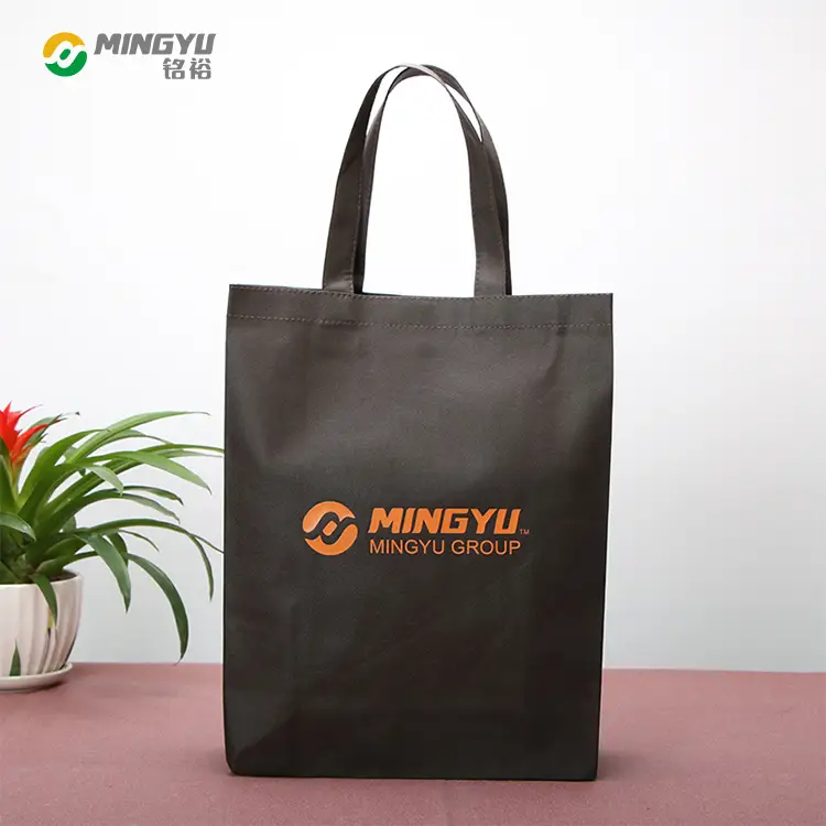 Multipurpose nonwoven fabric roll nonwoven shopping bag 1