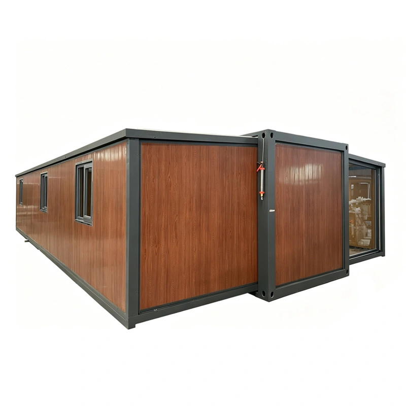 40FT Expandable Container House for Family Mobile Living Solutions 1
