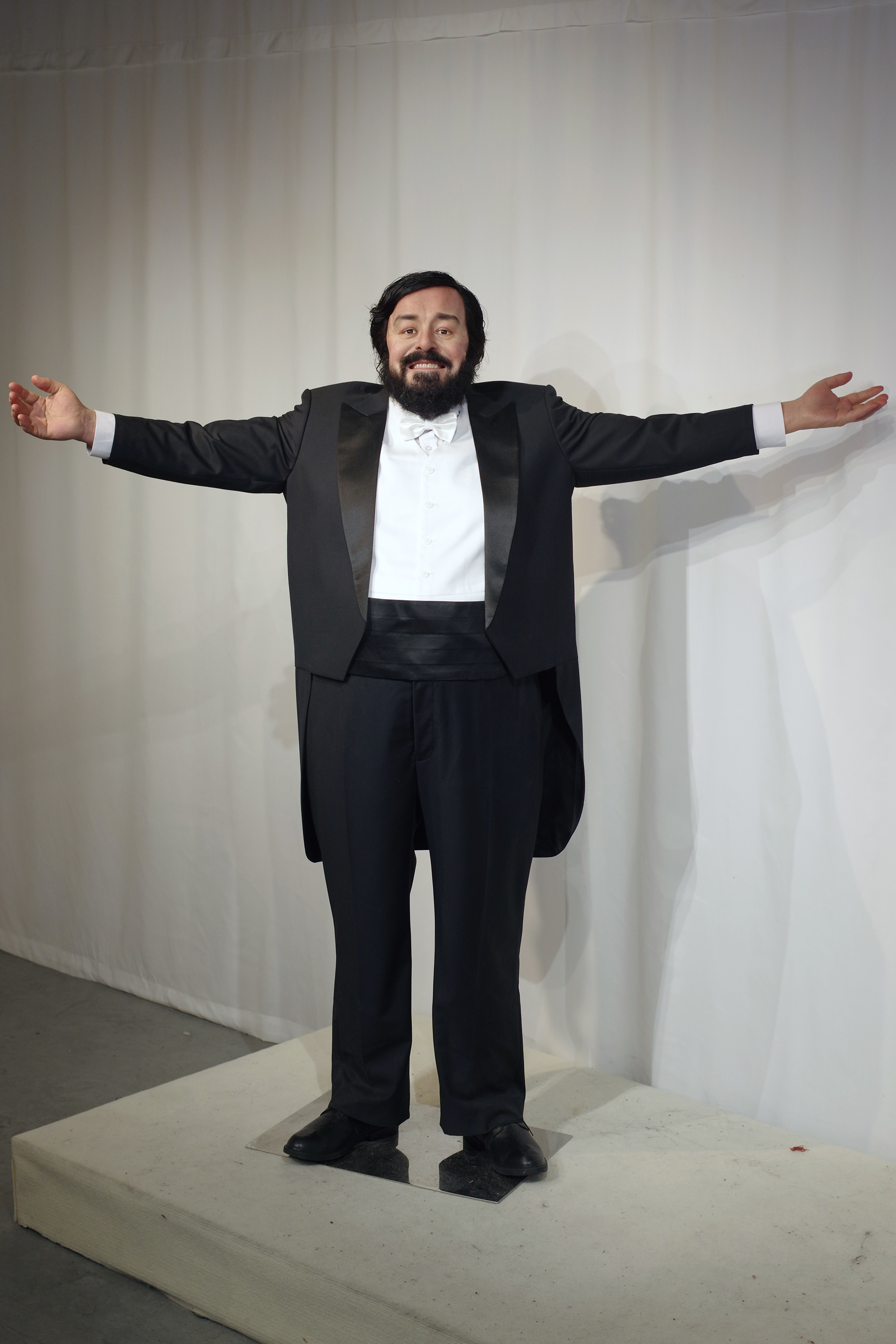 Resin Molds Lifelike Silicone Custom Made Luciano Pavarotti Wax Replica | DXDF, Grand Orient Wax Figure 2