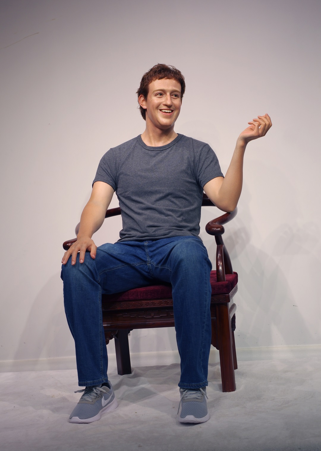 High Simulation Celebrity Mark Zuckerberg Full-scale Wax Figure Sculpture | DXDF, Grand Orient Wax Figure 4