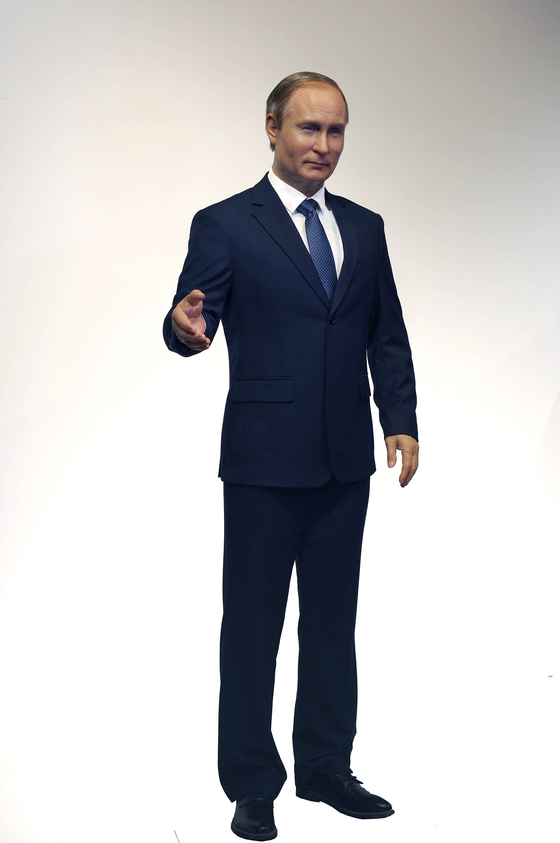 Living Vladimir Putin Lookalike Wax Statue for Attractions | DXDF, Grand Orient Wax Figure 4