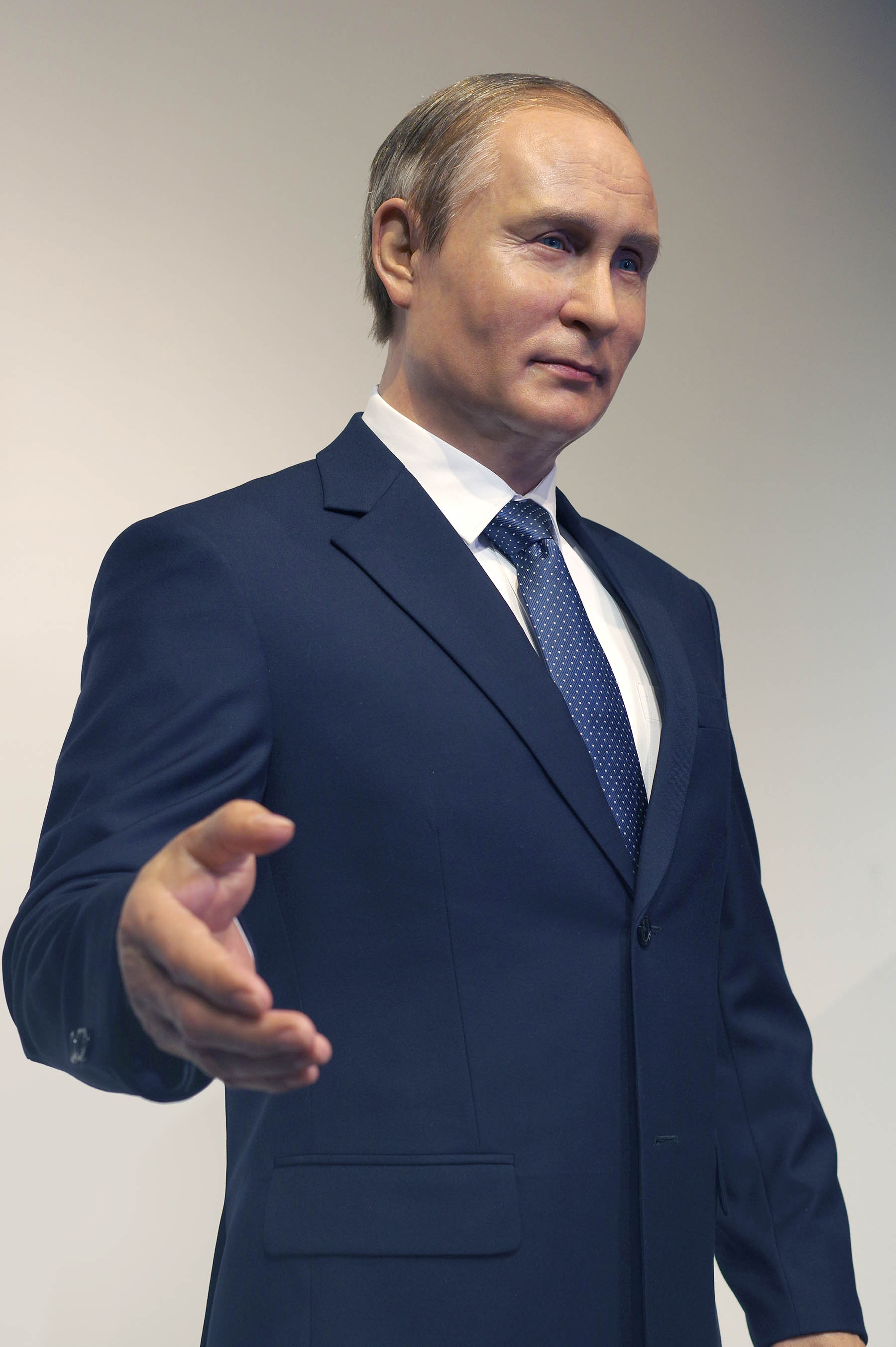 Living Vladimir Putin Lookalike Wax Statue for Attractions | DXDF, Grand Orient Wax Figure 2