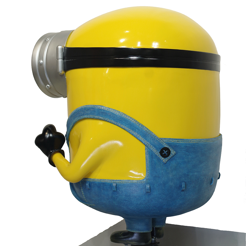 High-Quality Theme Park & Museum  Display Fiberglass 1：1 Minion Sculpture - DXDF,Grand Orient Wax Art 11