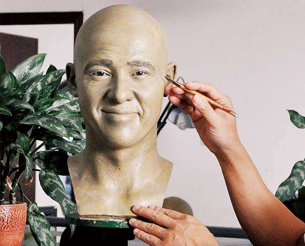Customized Life Size Wax Sculpture for Wax Museum in World Culture Promotion | DXDF, Grand Orient Wax Figure 16