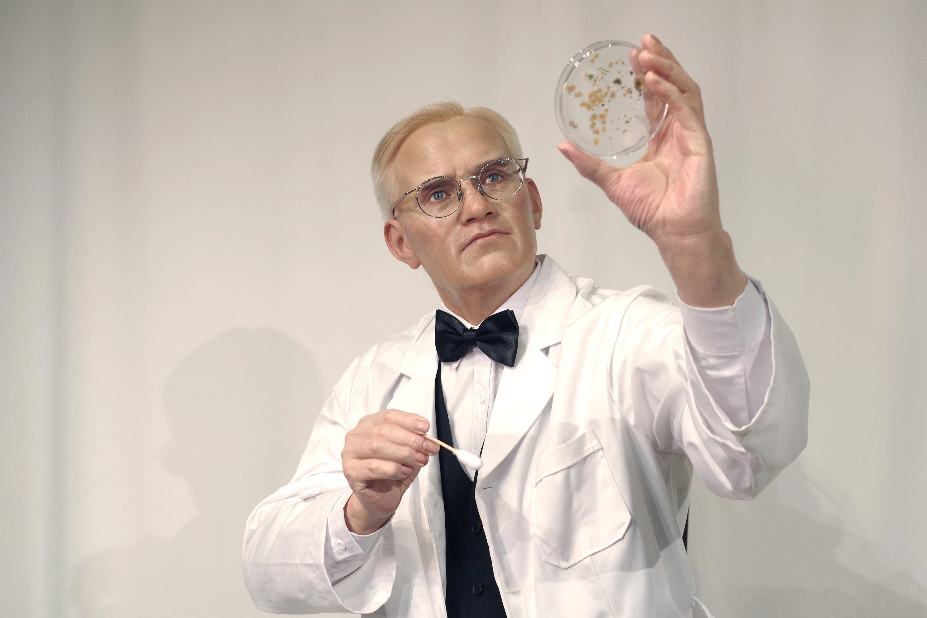 One Stop Shop Custom Made Hyper Realistic Scientist Fleming Wax Statue Sculpture | DXDF, Grand Orient Wax Figure 1