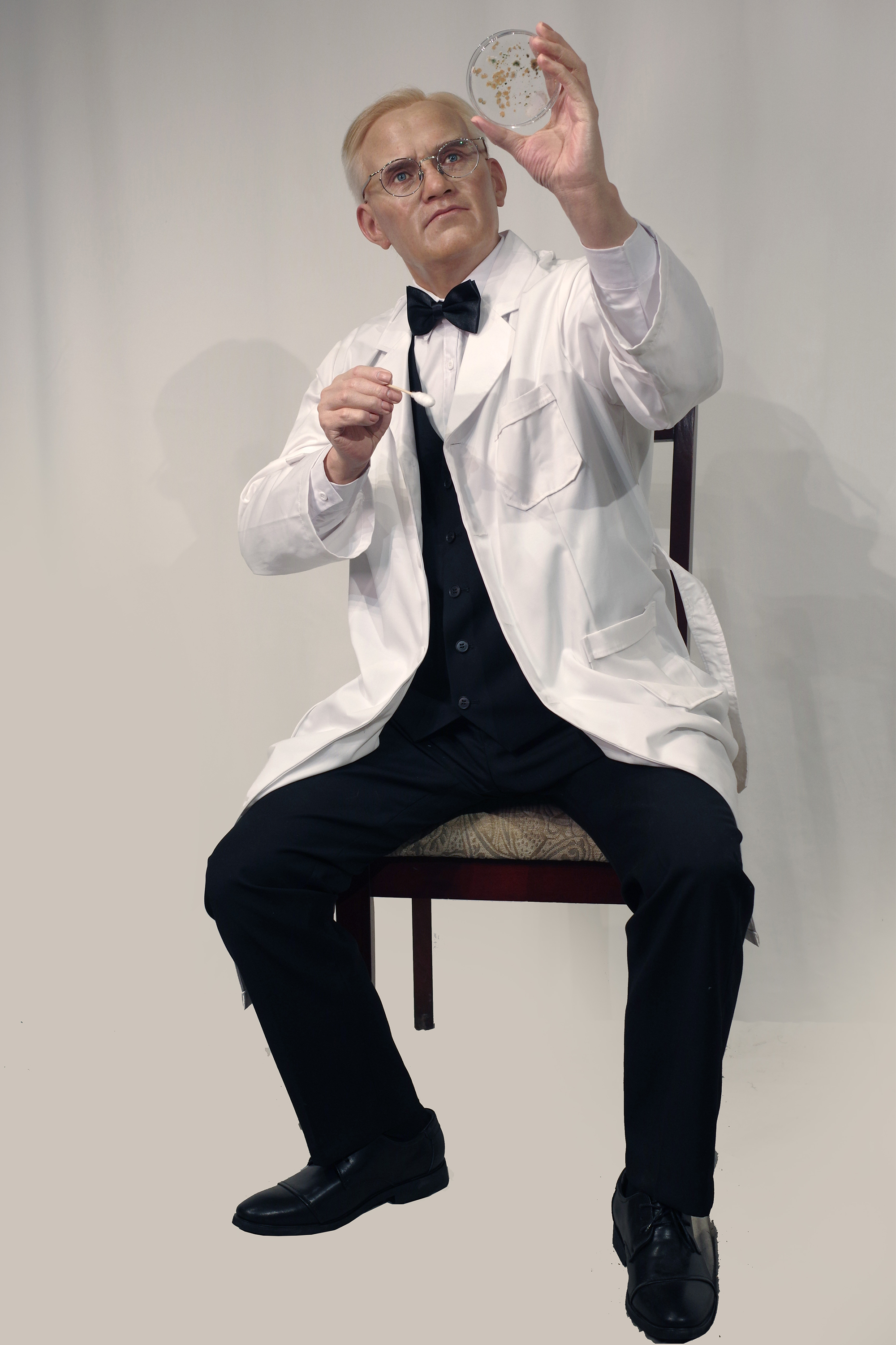 One Stop Shop Custom Made Hyper Realistic Scientist Fleming Wax Statue Sculpture | DXDF, Grand Orient Wax Figure 5