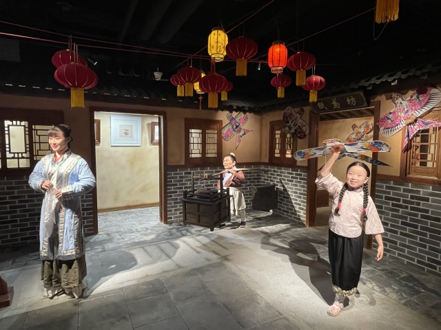 Weimukala (Jinan) Wax Museum has been opened for trial,who do you want to take a photo with? | DXDF, Grand Orient Wax Fi 7