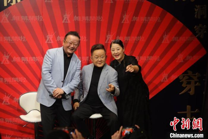 A Wax Figure Of The Veteran Actor Wang Gang Appears In Canton Tower | DXDF, Grand Orient Wax Figure 2