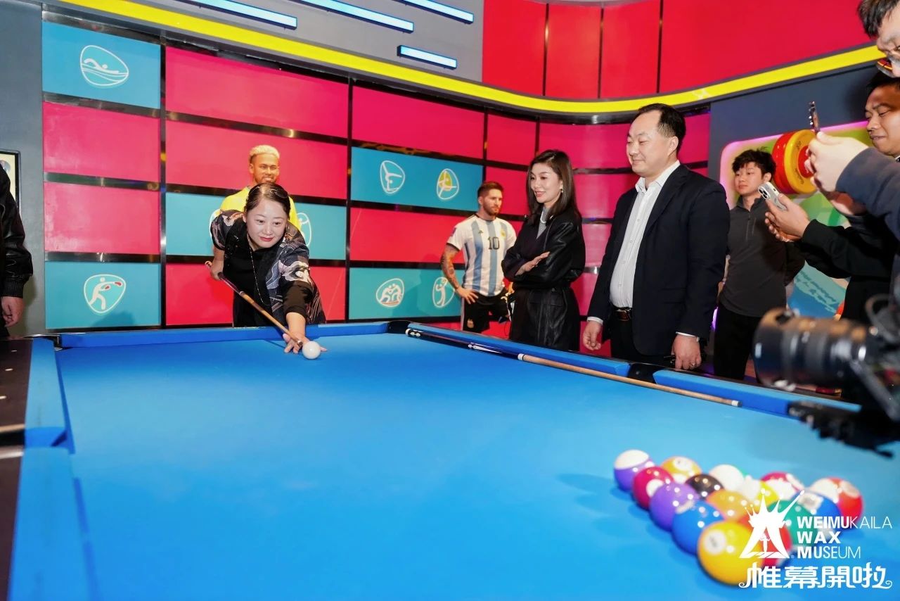 Mr.Crow flew to Canton Tower? And shouted: ‘Are you me? -DXDF,Grand Orient Wax Figure 25