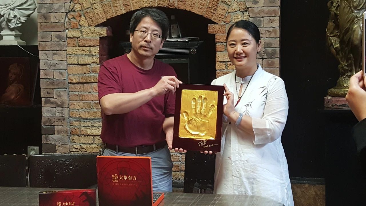 Title: “Wax Figure Revealed” Leng Jun's wax figure contains his DNA? 17