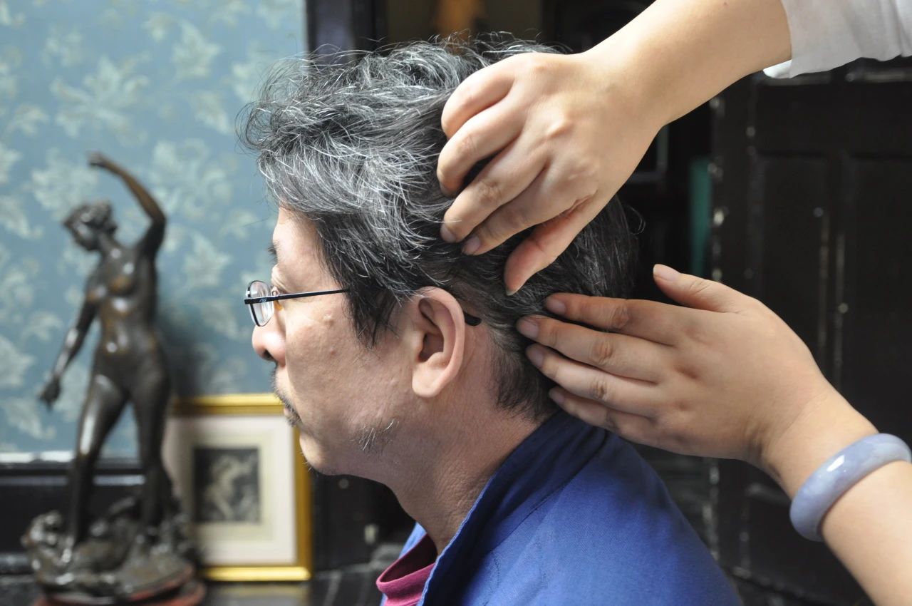 Title: “Wax Figure Revealed” Leng Jun's wax figure contains his DNA? 18