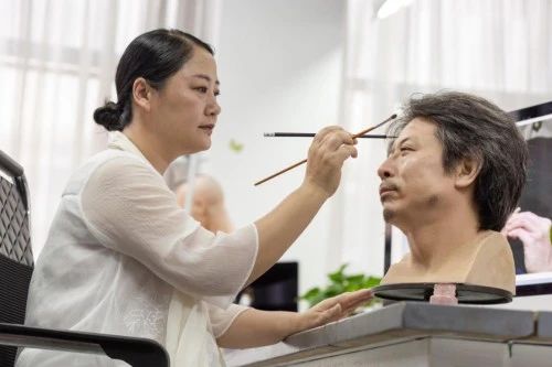 Title: “Wax Figure Revealed” Leng Jun's wax figure contains his DNA? 22
