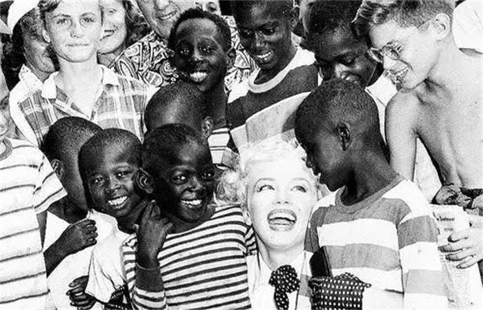 Character Story | Marilyn Monroe: No One Will Buy My Soul for 5 Cents | DXDF, Grand Orient Wax Figure 11